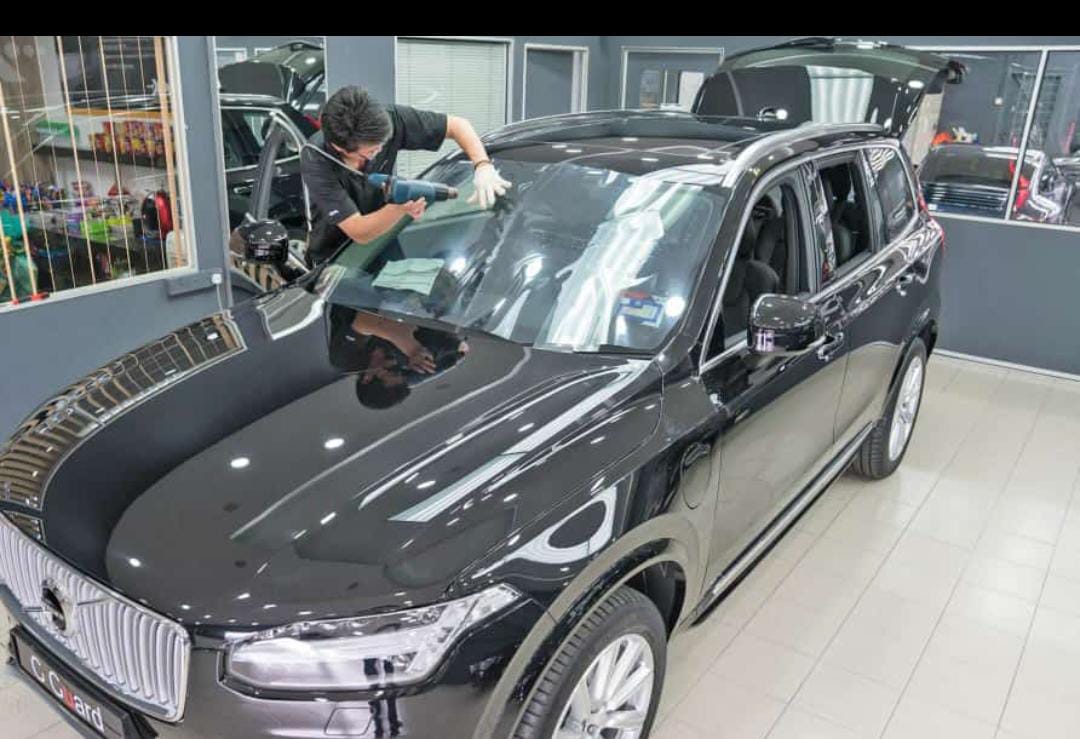 Colección de pinturas automotrices